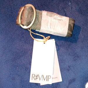 Medium size dune dog collar